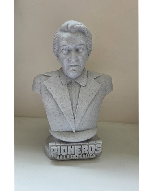 Busto Gabriela Mistral (20 cms)