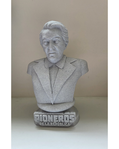 Busto Gabriela Mistral (20 cms)