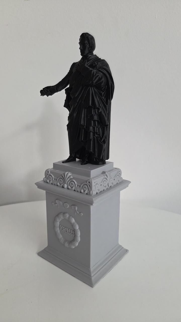 Monumento Diego Portales (25 cms)