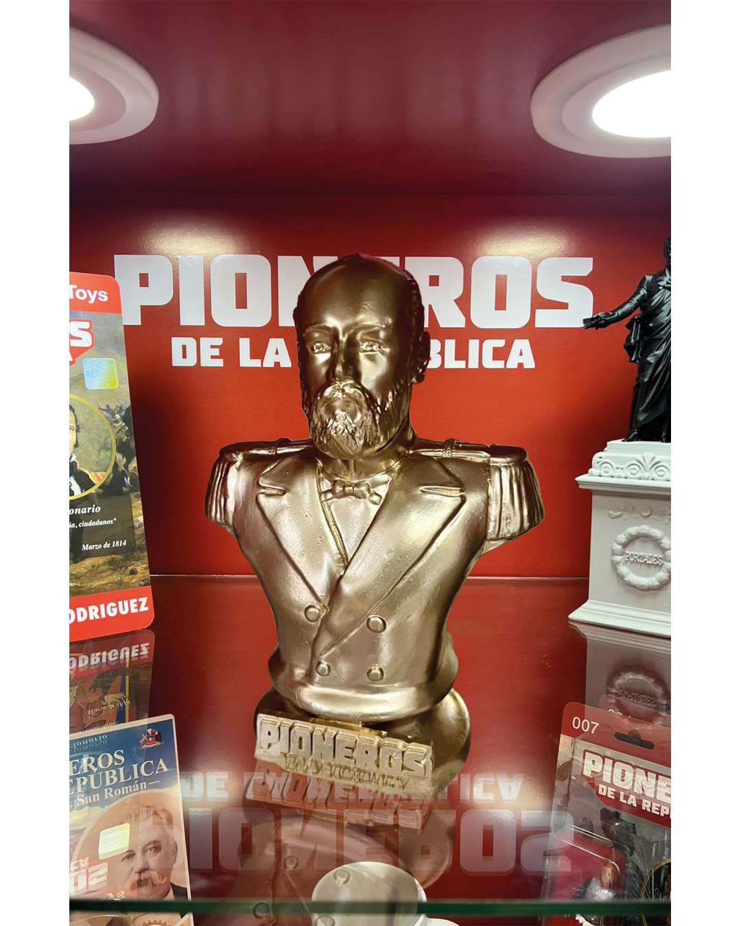 Busto Arturo Prat (20 cms)