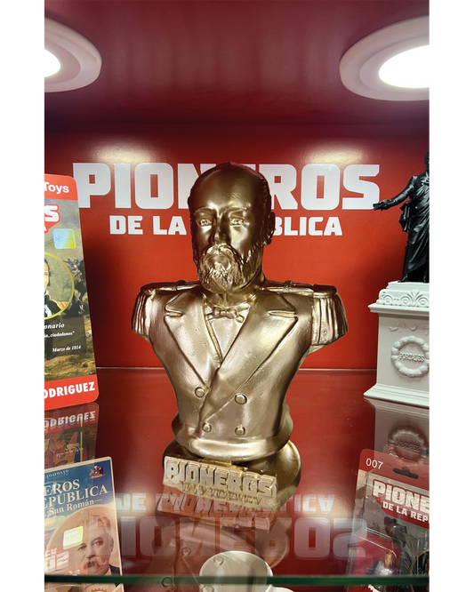 Busto Arturo Prat (20 cms)
